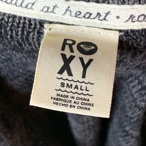 Roxy V-Neck Cuffed Sleeve Beach Sweater - Picture 12 of 13